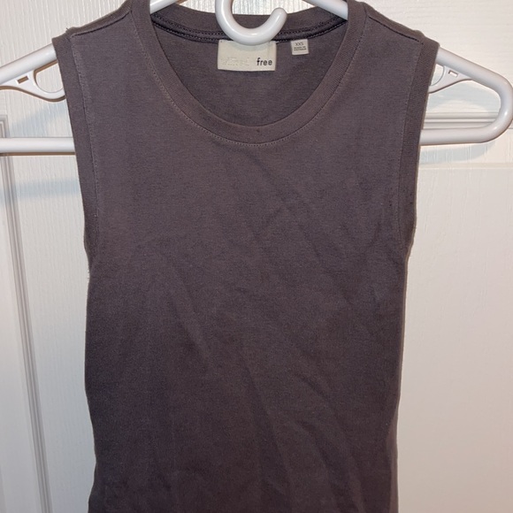 Aritzia Dress ✨ - Picture 4 of 8